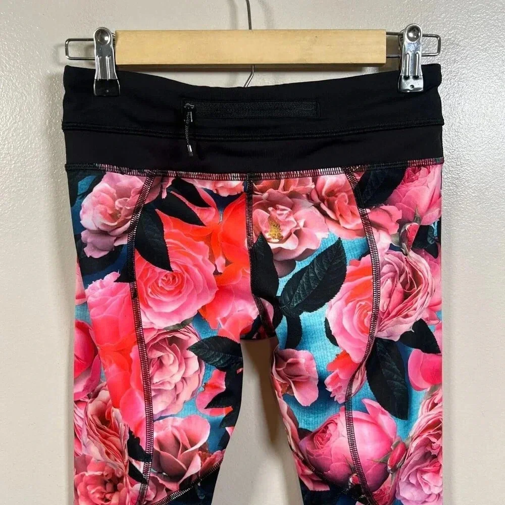 Lululemon Run Inspire Crop II Size 4 Secret Garden Pink Athletic Workout Gym